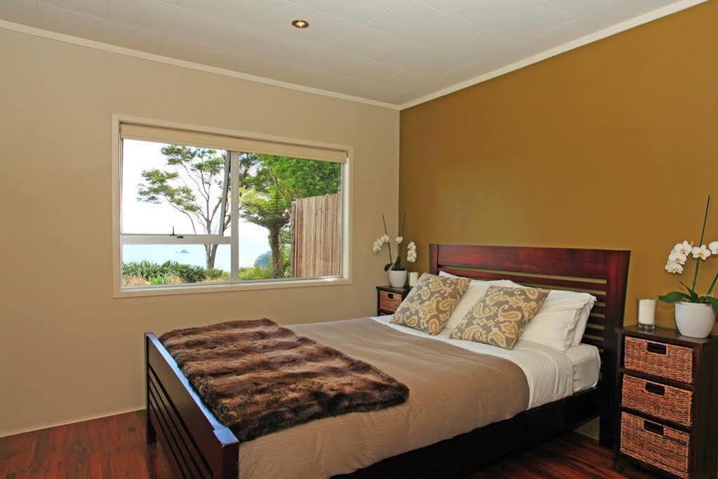 Koi Roc Waiheke Island Accommodation ภายนอก รูปภาพ